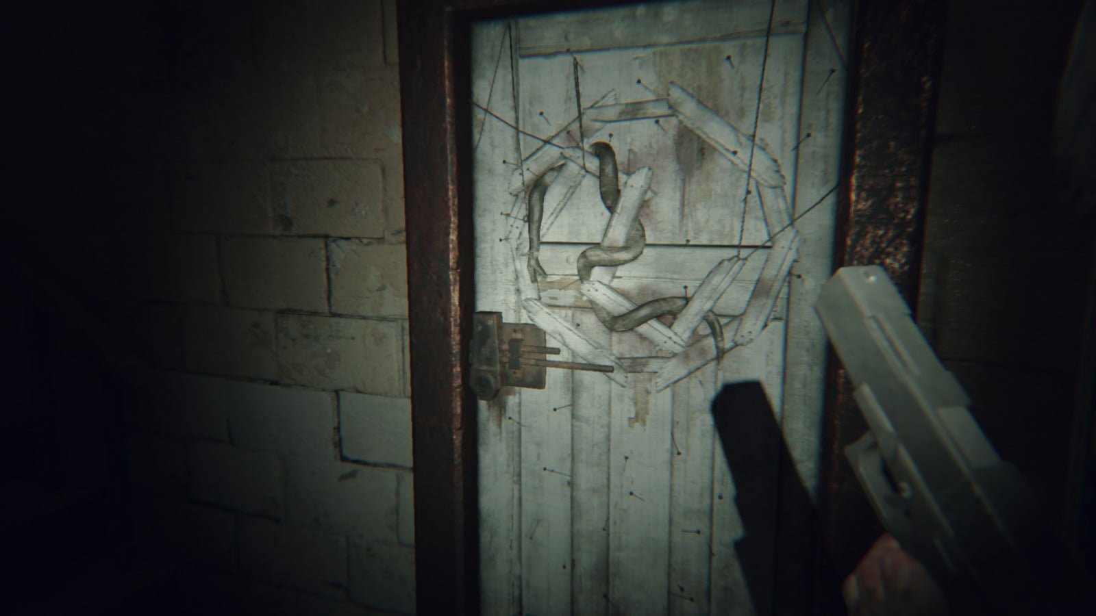 Panduan Resident Evil 7 Bagian 4.1 Dissection Room Jonooit